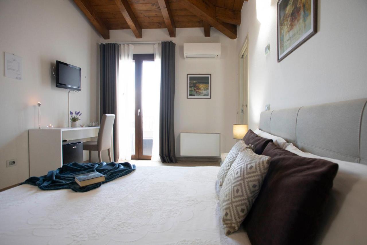 Irilor Luxury B&B Valledoria  Eksteriør bilde